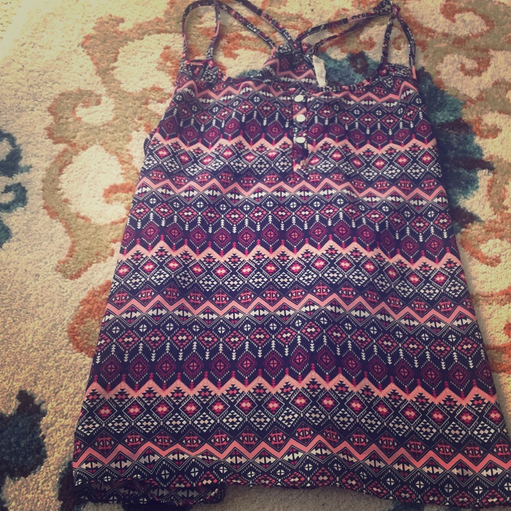 A loose tank top.